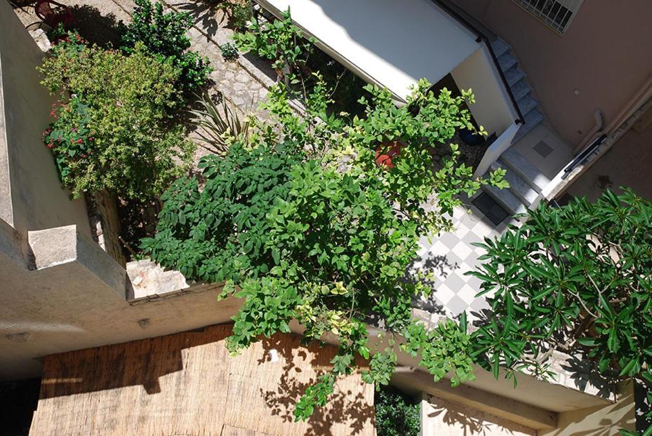 Central Heraklion Lovely Boutique 2-Bedroom Apartment. Olympia. Bagian luar foto